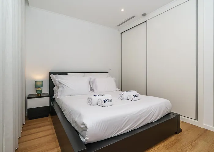 Fenix Ii By Madeira Dream * Câmara de Lobos