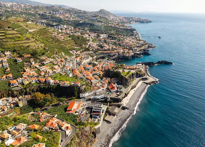 Fenix Ii By Madeira Dream *